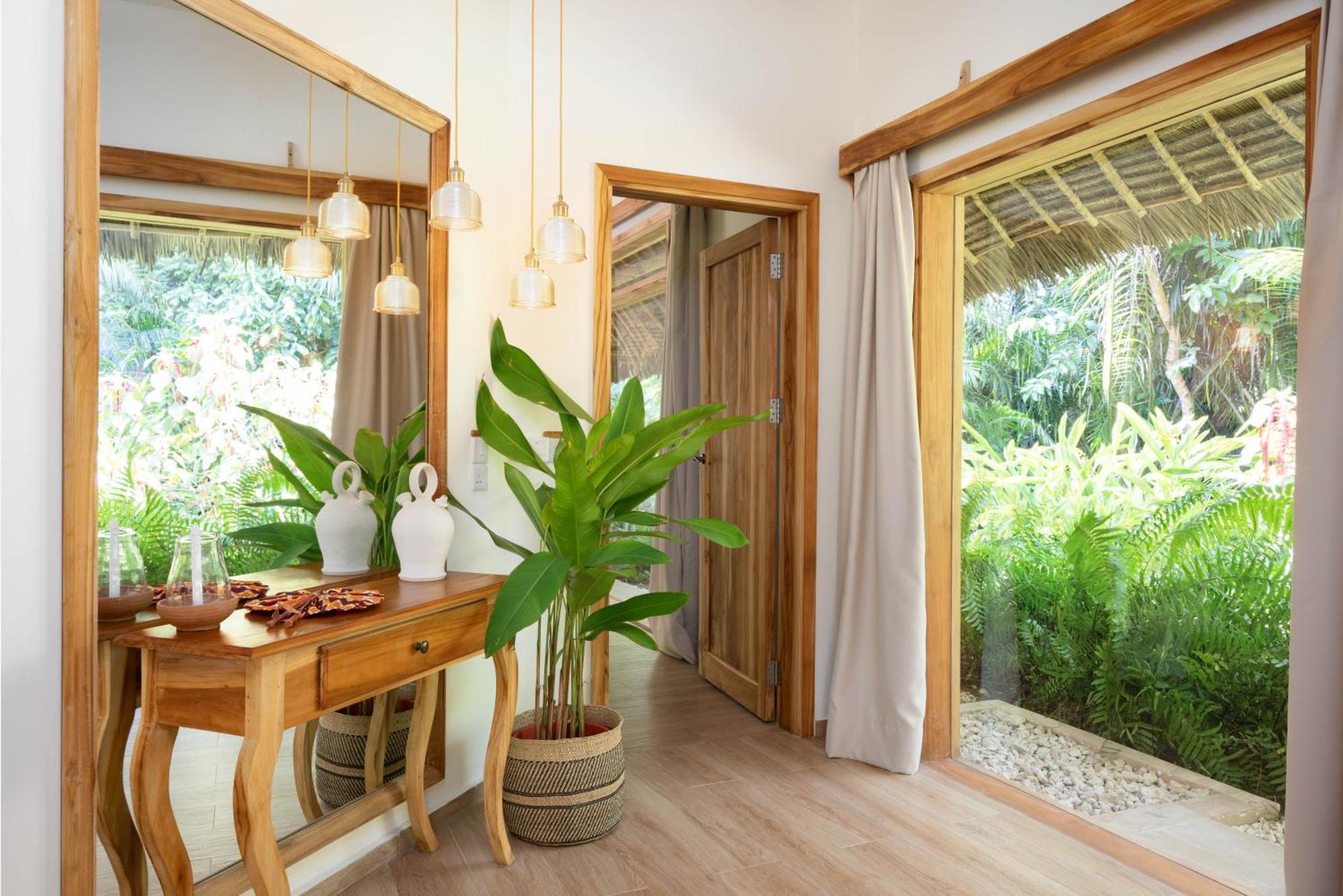Zanzi Private Paradise 5*